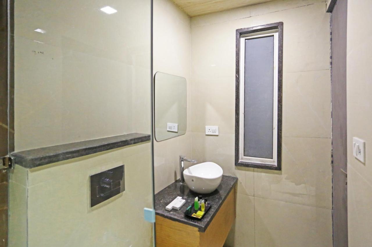 Hotel Apple Villa - Near Delhi Airport With Free Airport Transsfer Nové Dillí Exteriér fotografie